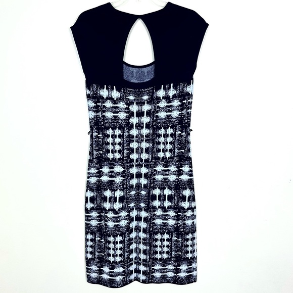 CARMEN MARC VALVO Stretch Knit Sheath Midi Sweater Dress Cutout on Back, Size S - Picture 6 of 6